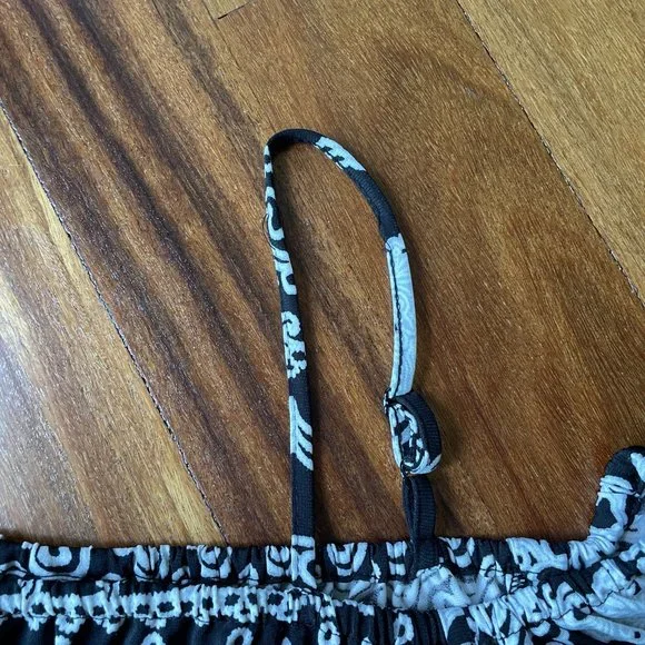 ECI New York Sz M Black / White Off the Shoulder Blouse - Picture 5 of 8